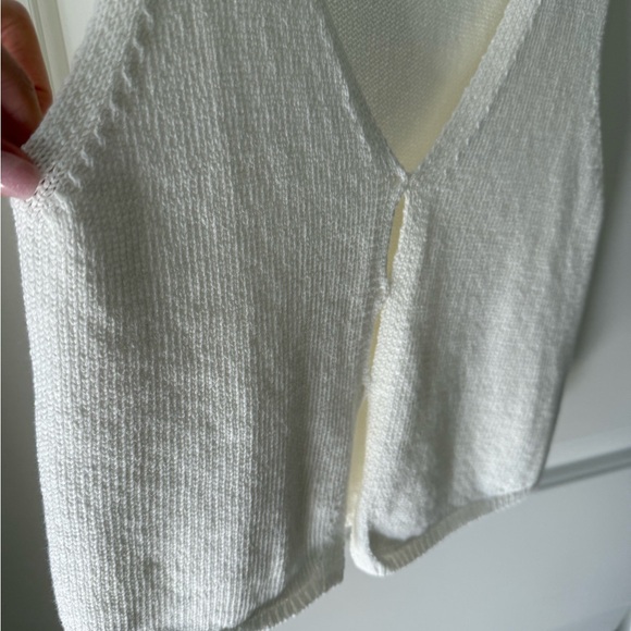 Aritzia NWT Wilfred Basque Sweater Vest | Small - Picture 4 of 6